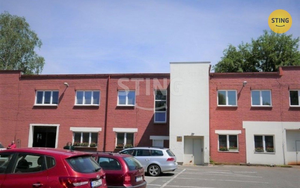 Pronájem sklad - Syllabova, Ostrava, 377 m²