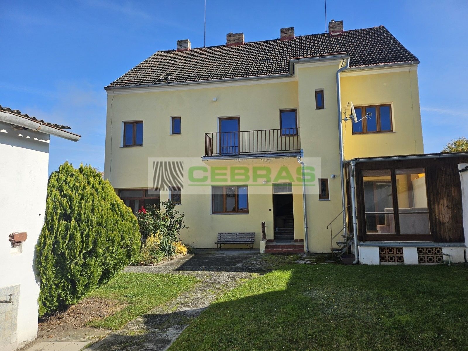 Rodinné domy, Náměstí, Kamenný Újezd, 415 m²