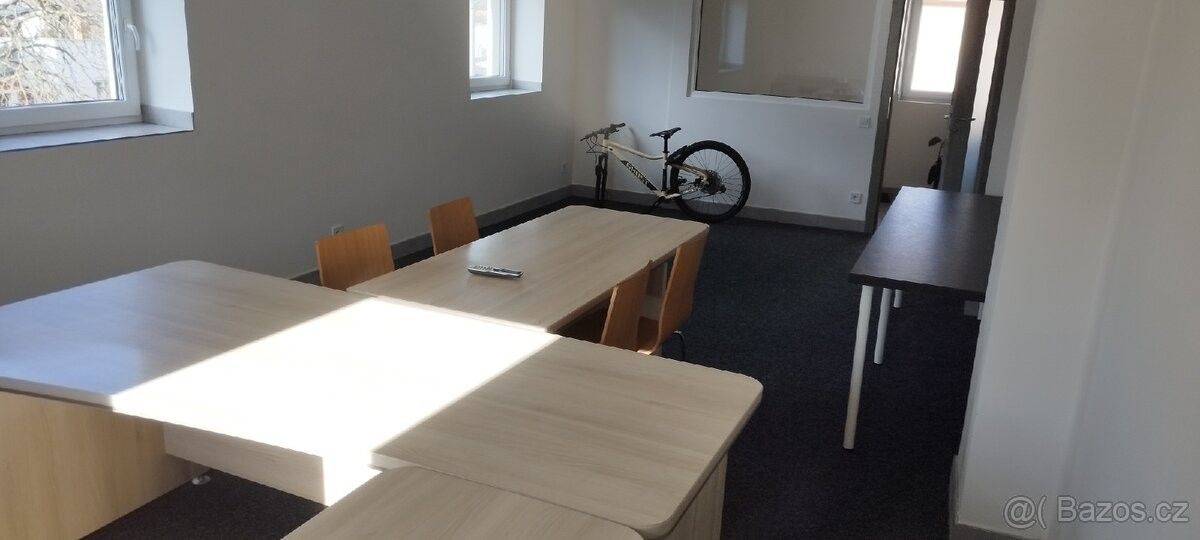 Pronájem kancelář - Rokycany, 337 01