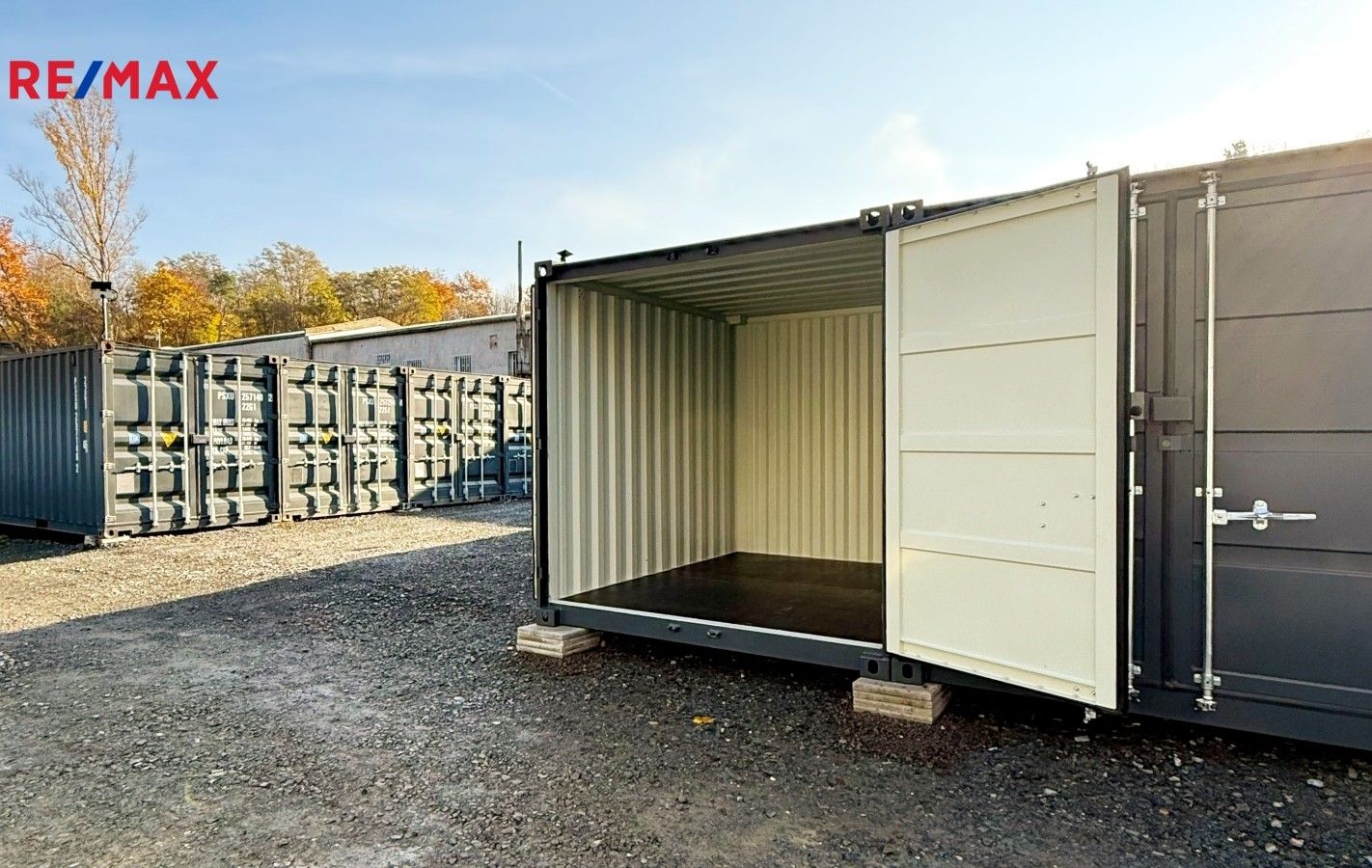 Sklady, U Michelského lesa, Praha, 16 m²