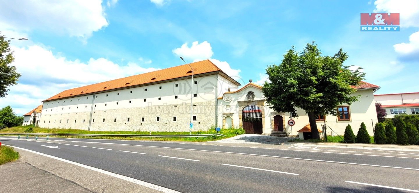 Kanceláře, Mašov, Turnov, 253 m²