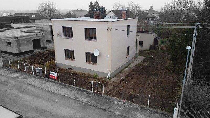 Prodej dům - Pardubice, 530 02, 90 m²