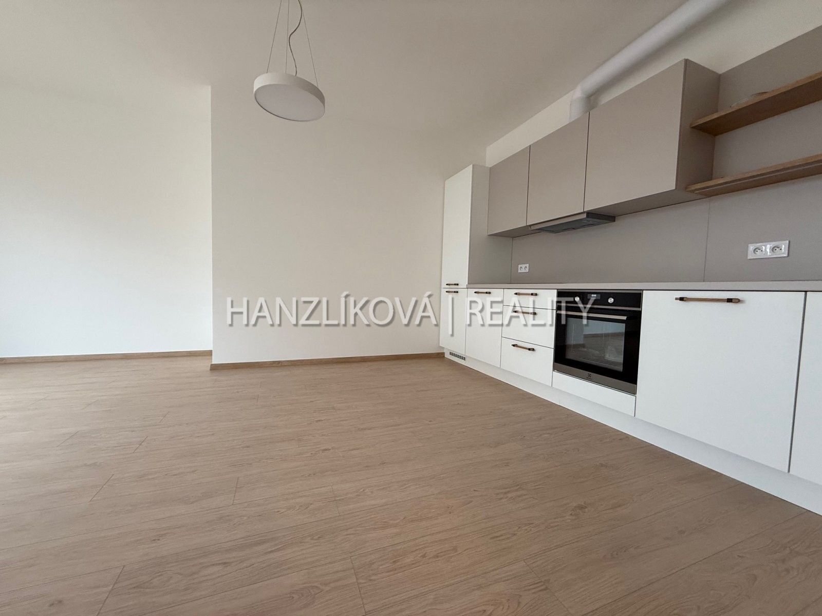 2+kk, České Budějovice 2, 100 m²