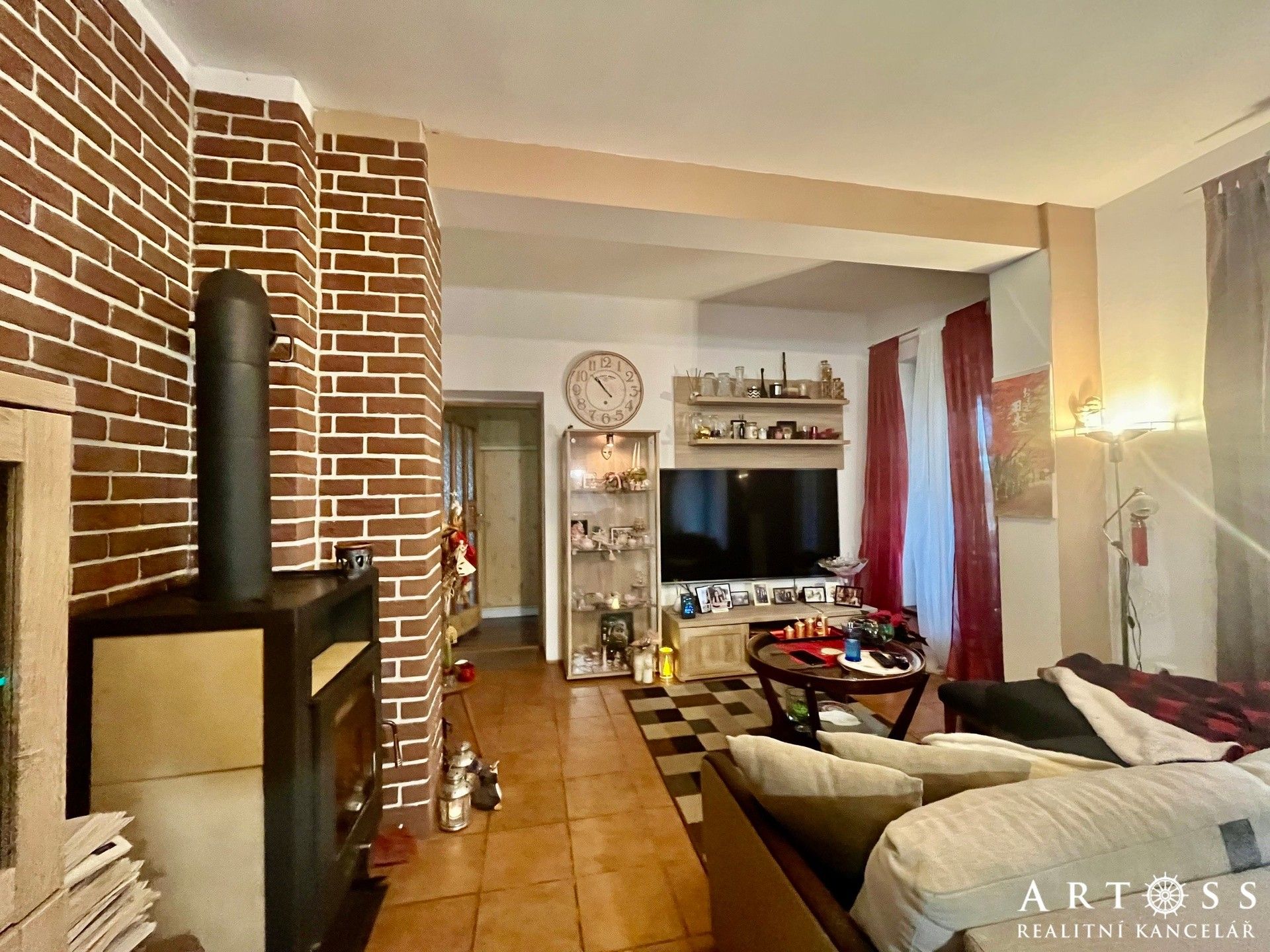 Rodinné domy, Suchohrdly u Miroslavi, 94 m²