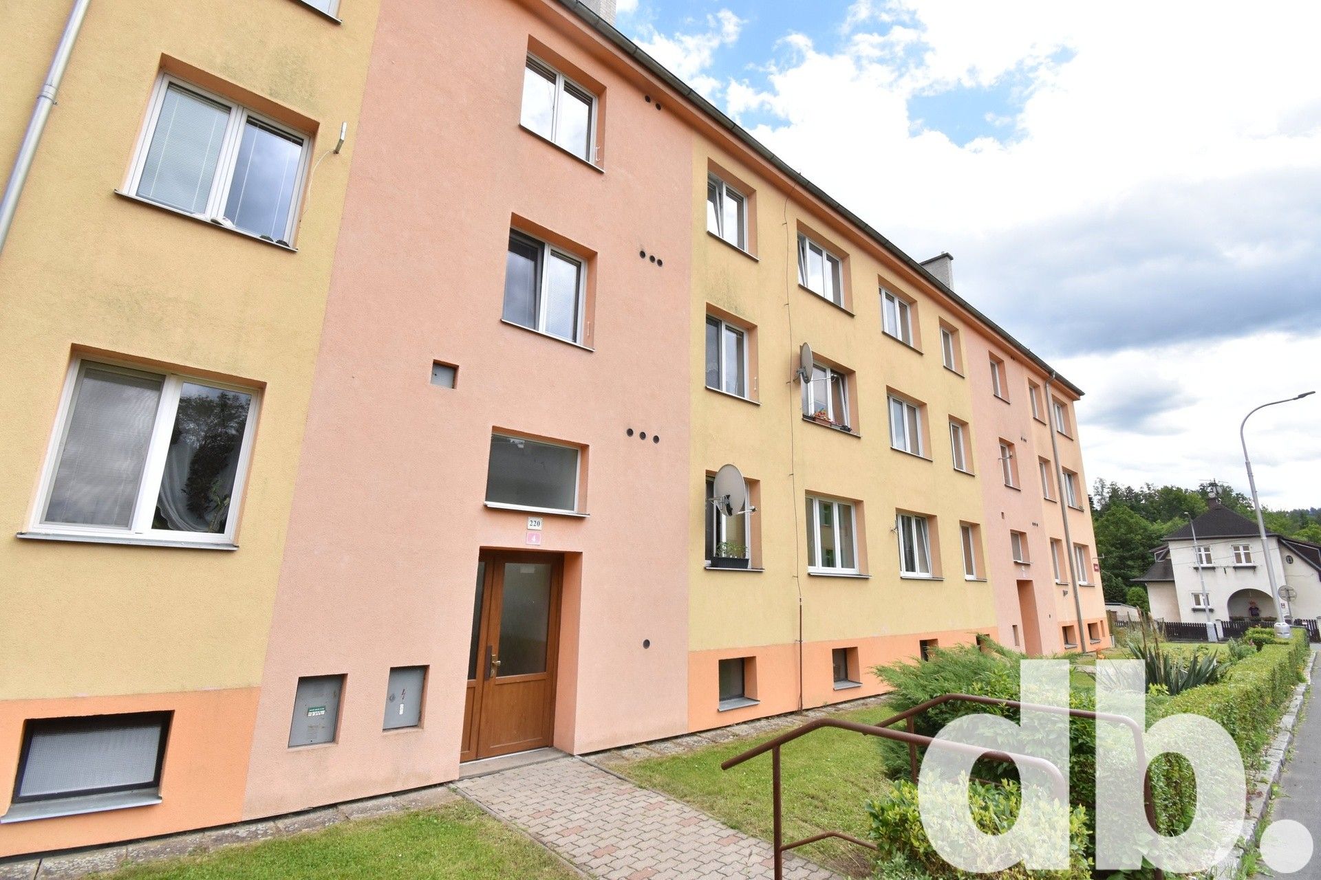 Prodej byt 2+1 - Májová, Dalovice, 59 m²