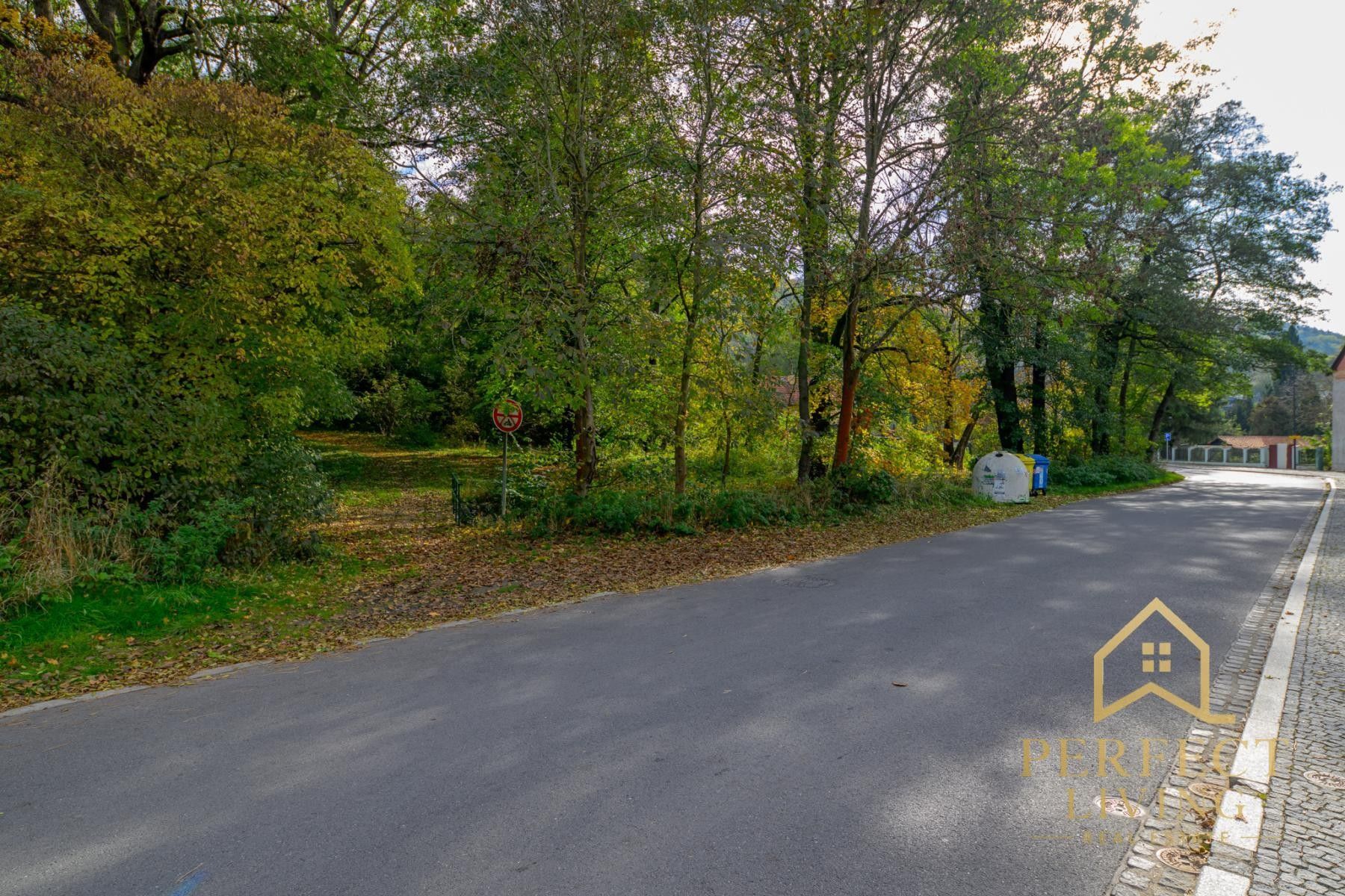 Ostatní, V Šáreckém údolí, Praha, 499 m²