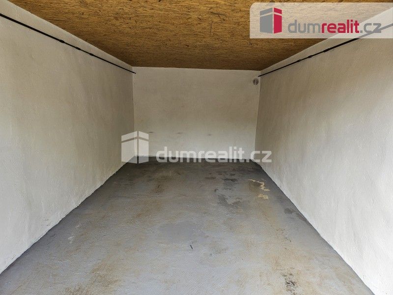 Pronájem garáž - U Výtopny, Lovosice, 18 m²