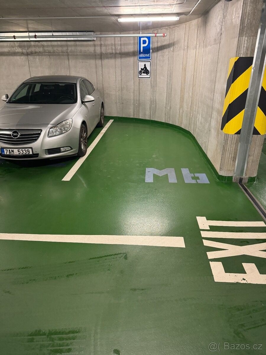 Garáže, Praha, 101 00