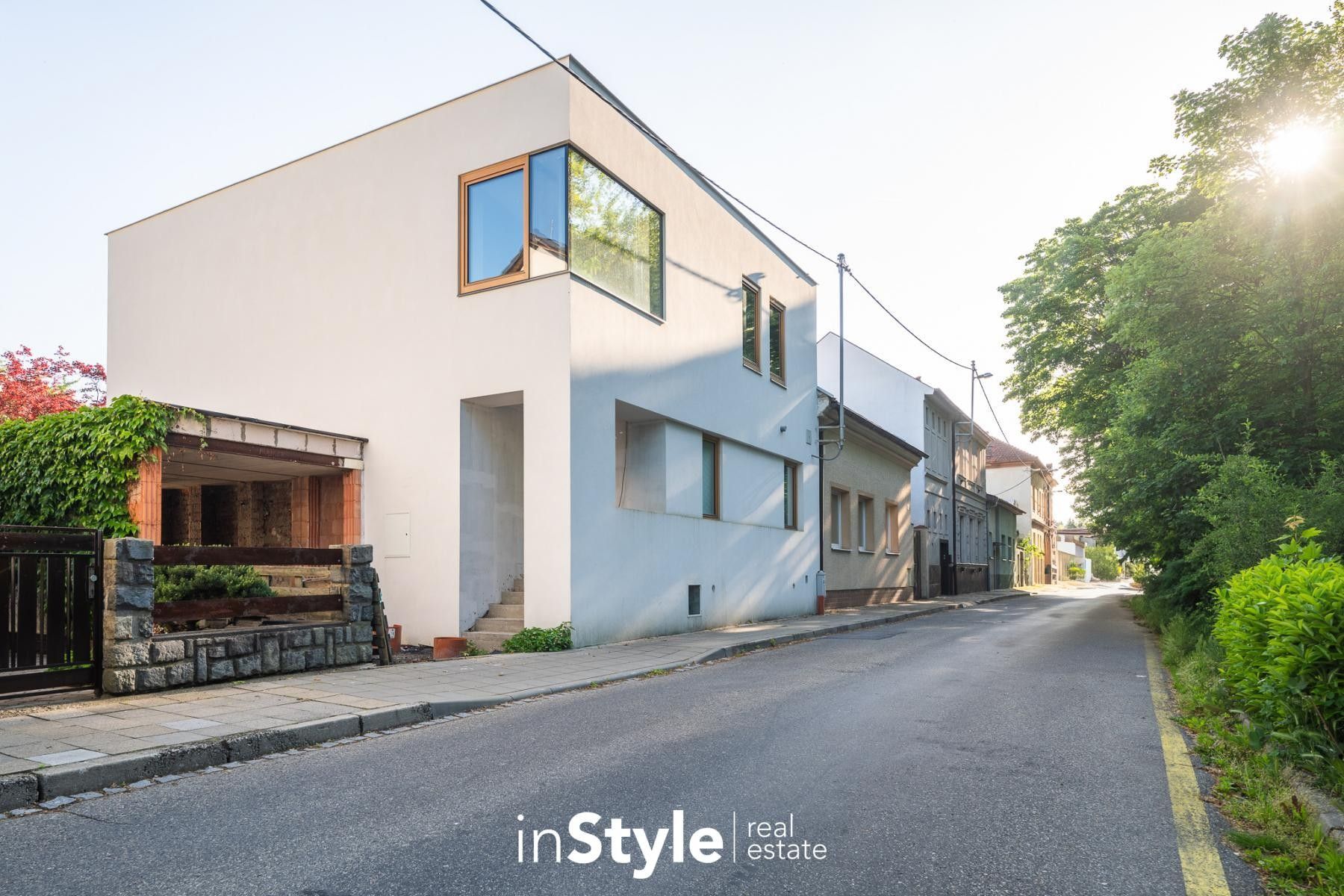 Rodinné domy, U Stadionu, Uherské Hradiště, 272 m²