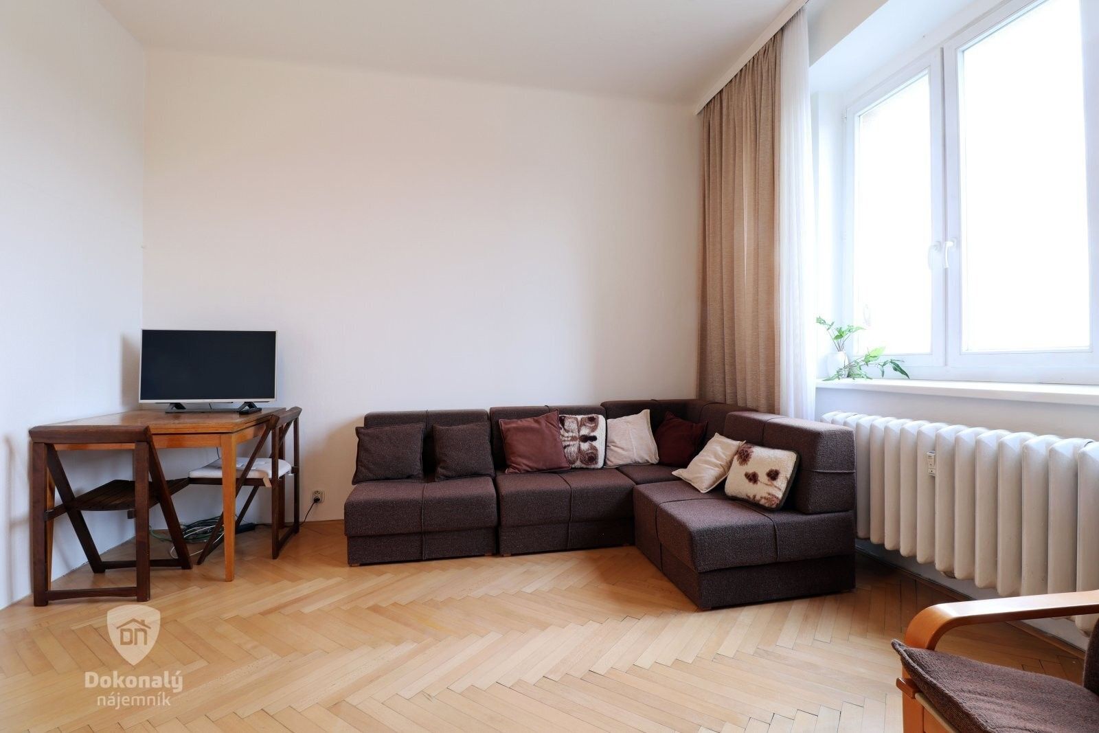 Pronájem byt 2+kk - Pod baštami, Praha, 51 m²