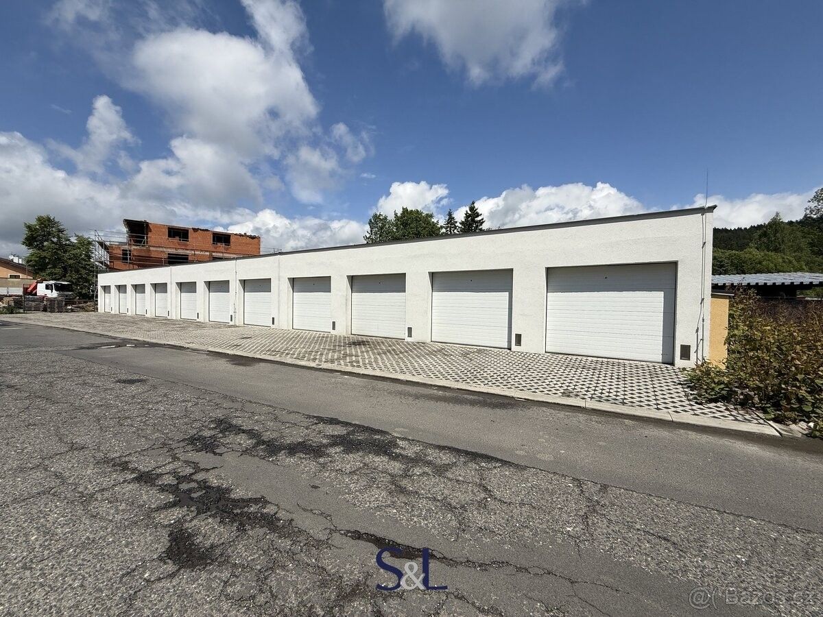 Garáže, Jablonec nad Nisou, 466 01