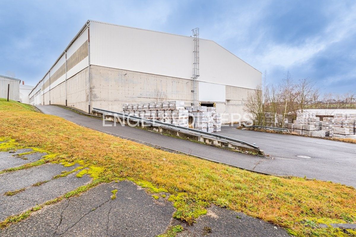 Sklady, Šamotka, Rakovník, 30 m²