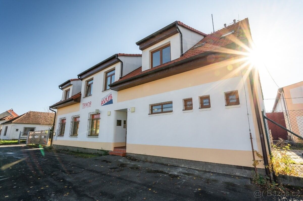 Rodinné domy, Šlapanice u Brna, 664 51