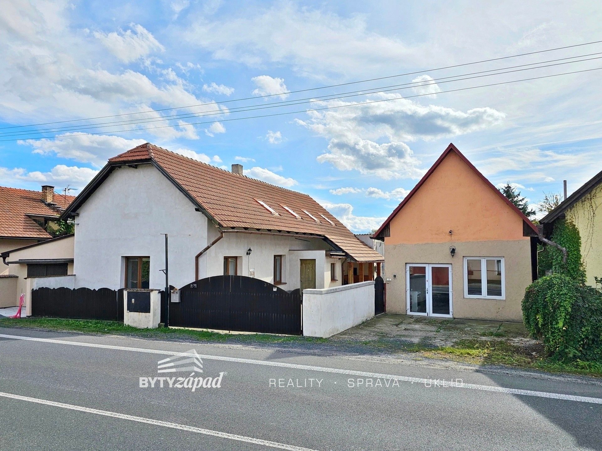 Prodej dům - Vavřineč, Malý Újezd, 350 m²