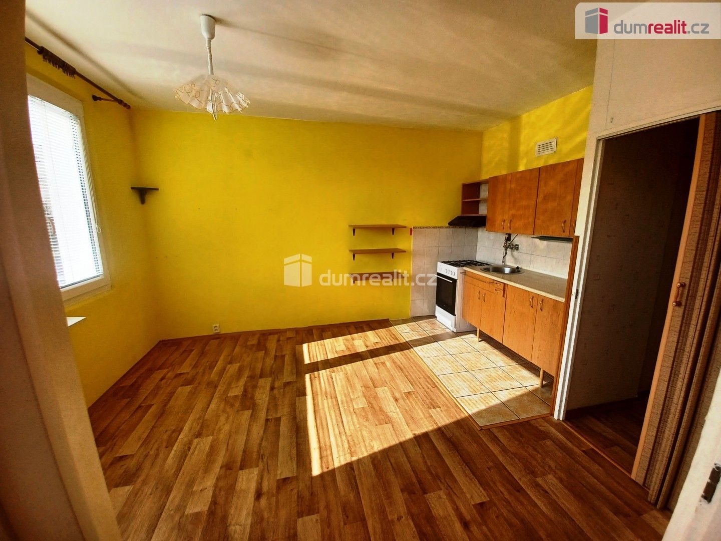 Prodej byt 1+1 - Krásnostudenecká, Děčín, 35 m²