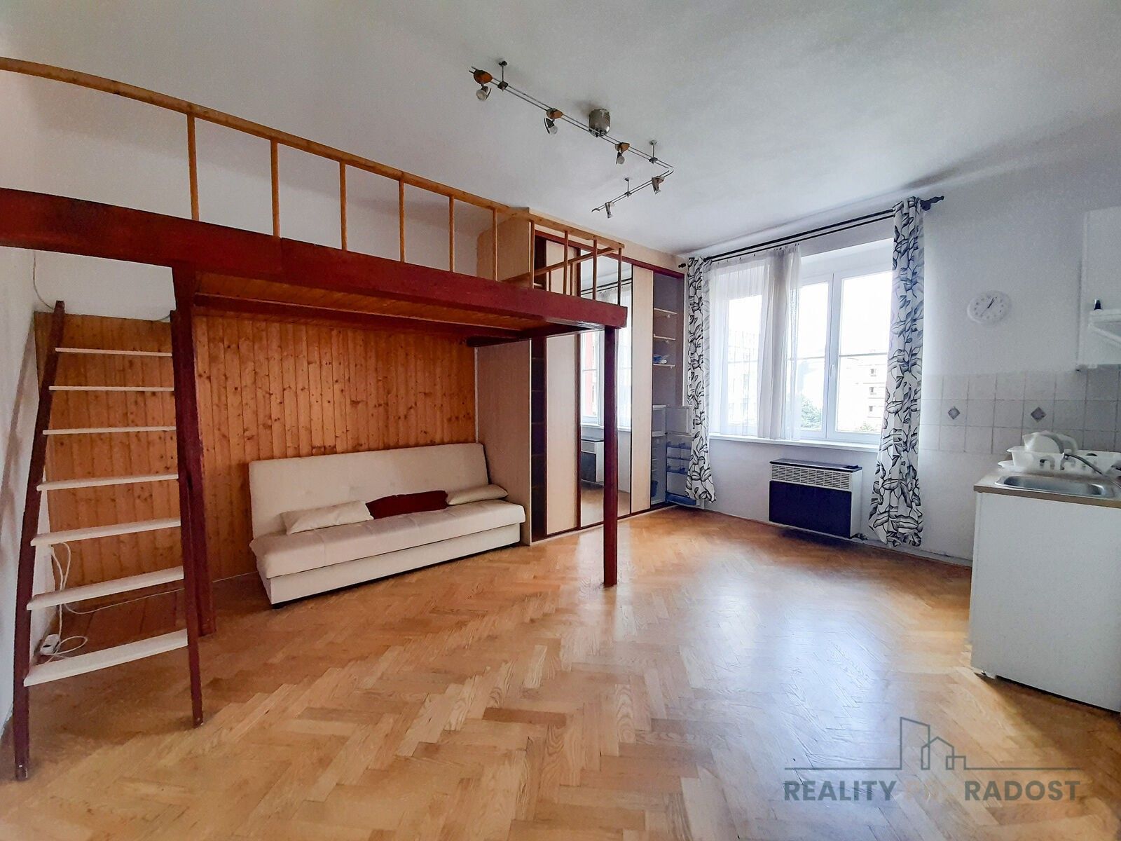 1+kk, Tovární, Praha, 31 m²