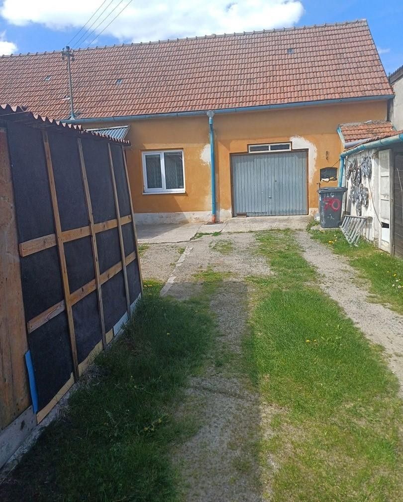 Prodej rodinný dům - Podomí, 100 m²