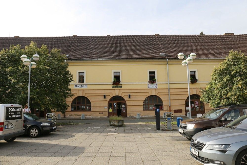 Kanceláře, Československé armády, Hradec Králové, 55 m²