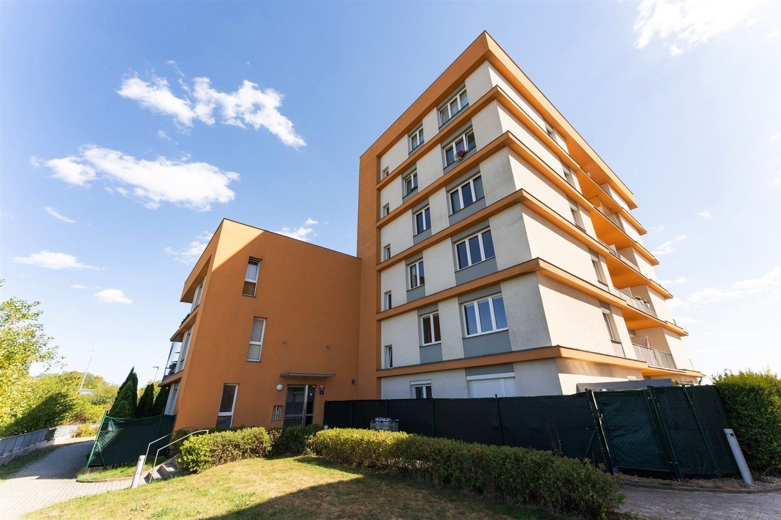 1+kk, Na Výrovně, Praha, 39 m²