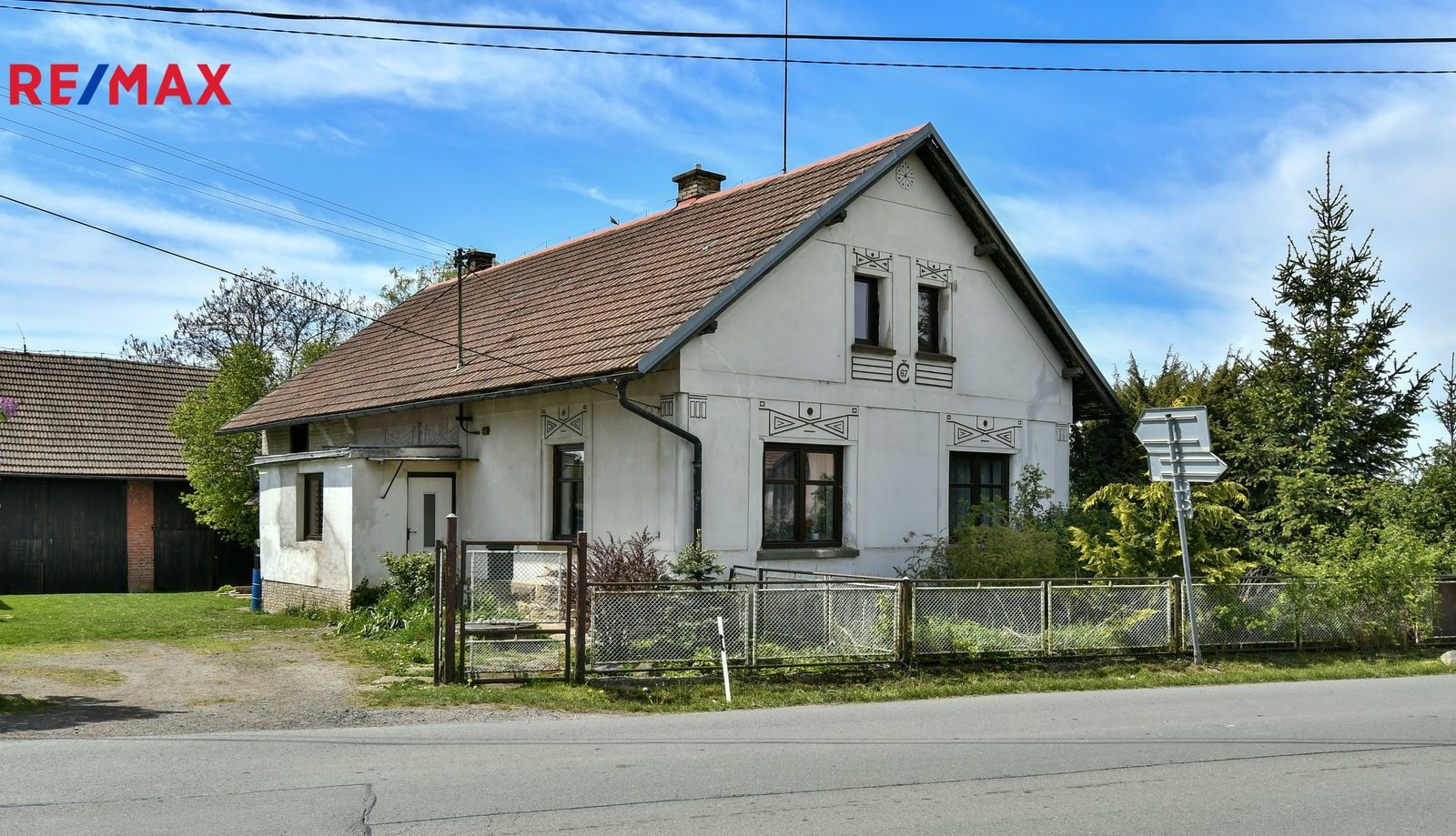 Prodej dům - Chomutice, 88 m²