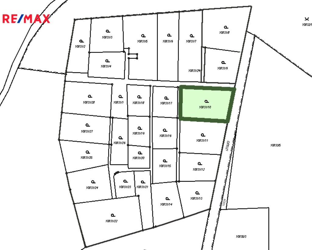 Zahrady, Plzeň, 729 m²
