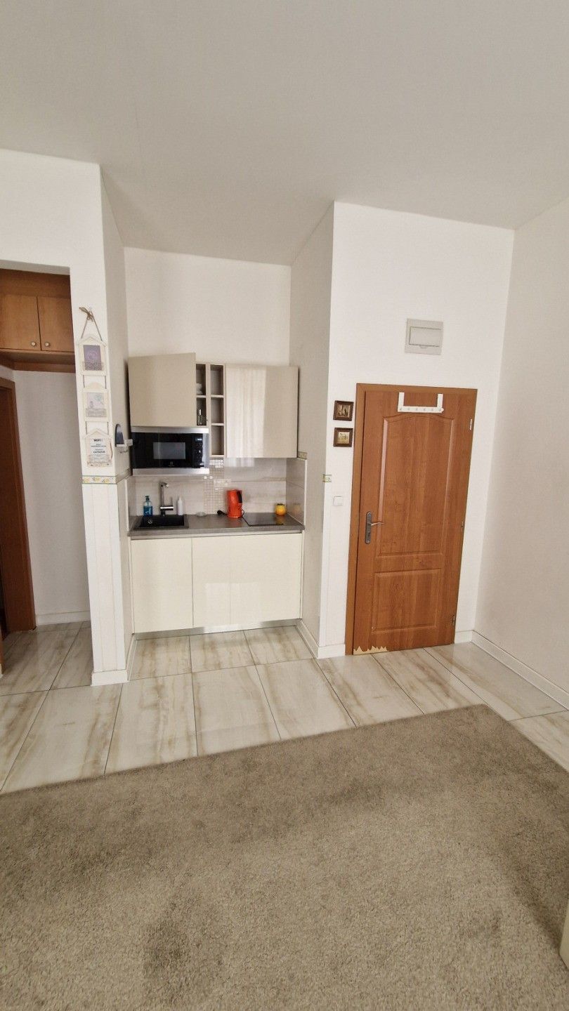 Pronájem byt 1+kk - Uruguayská, Praha, 30 m²