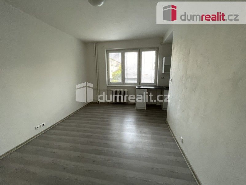 Prodej byt 1+kk - Panelová, Ostrava, 20 m²