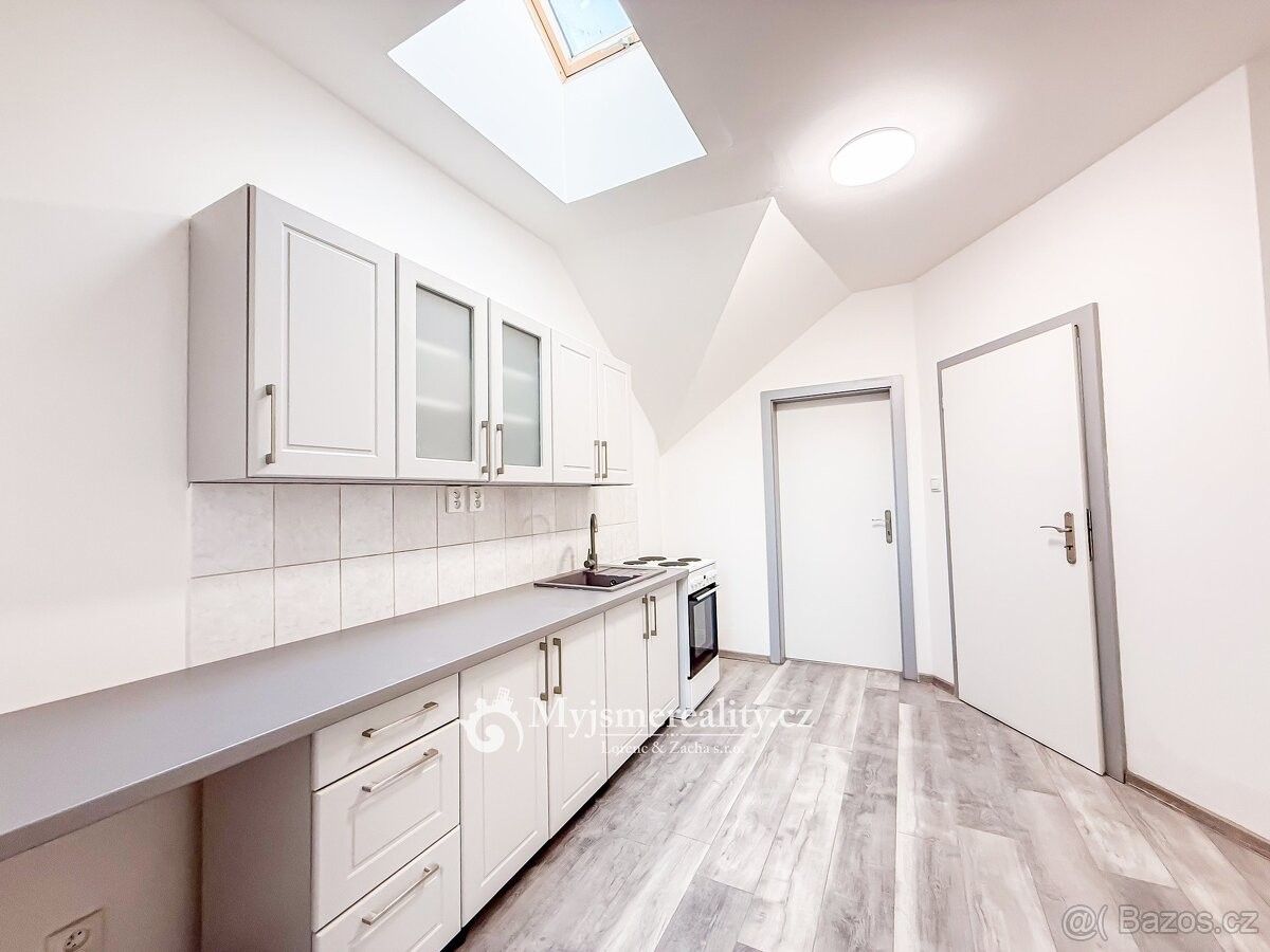 Byty, Znojmo, 669 02