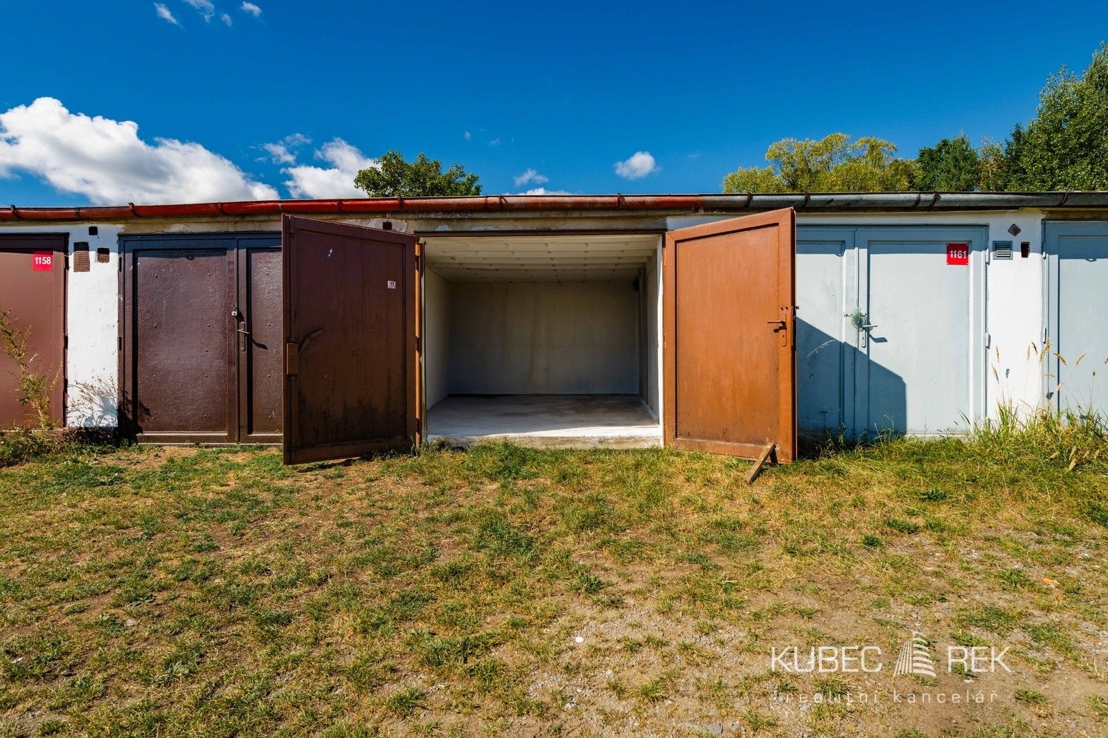 Garáže, Klokoty, Tábor, 18 m²