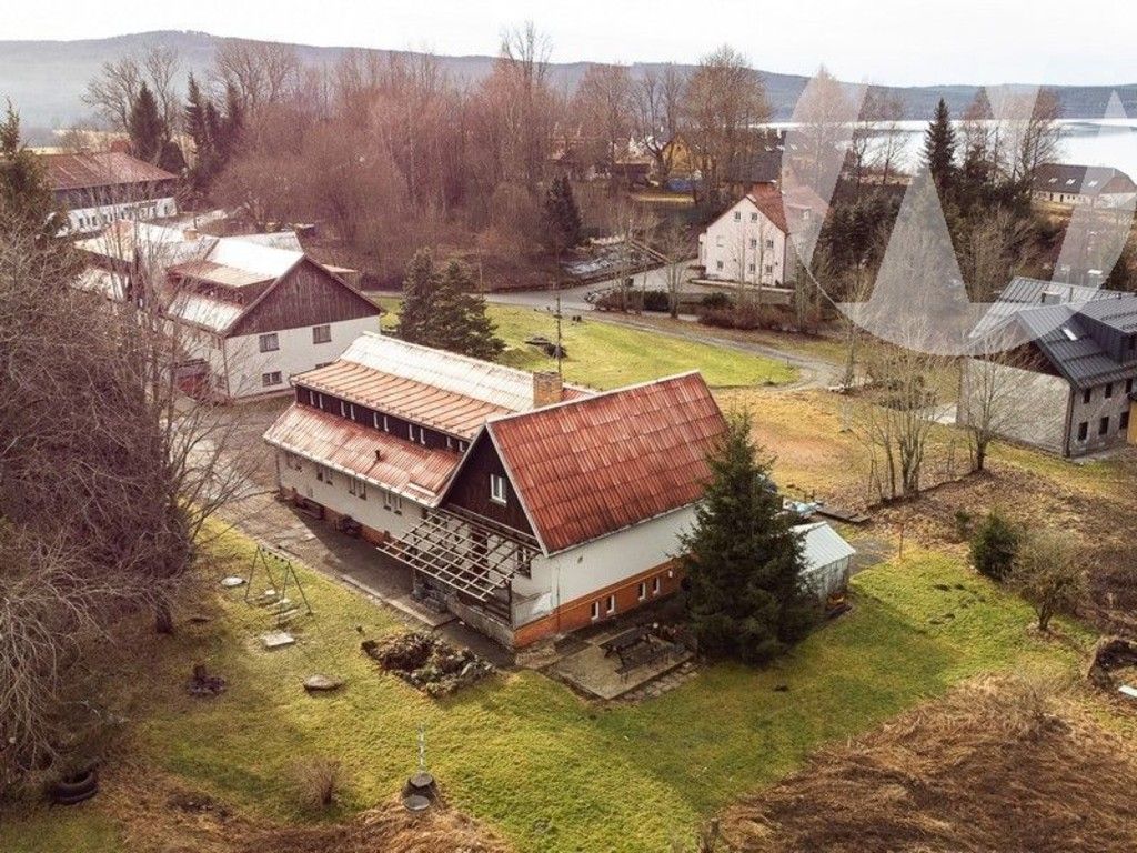 Ubytovací zařízení, Frymburk, 463 m²