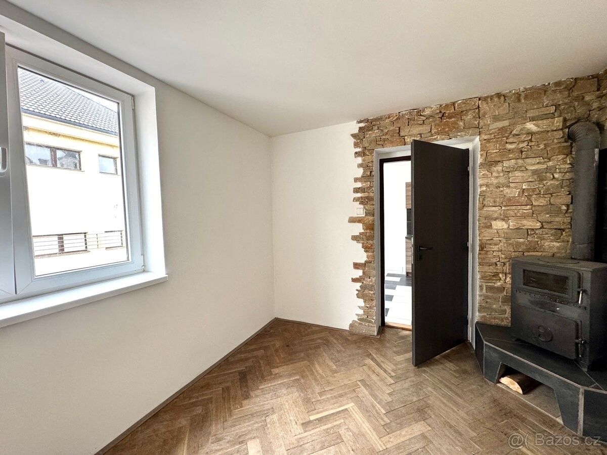 Byty, Kaplice, 382 41