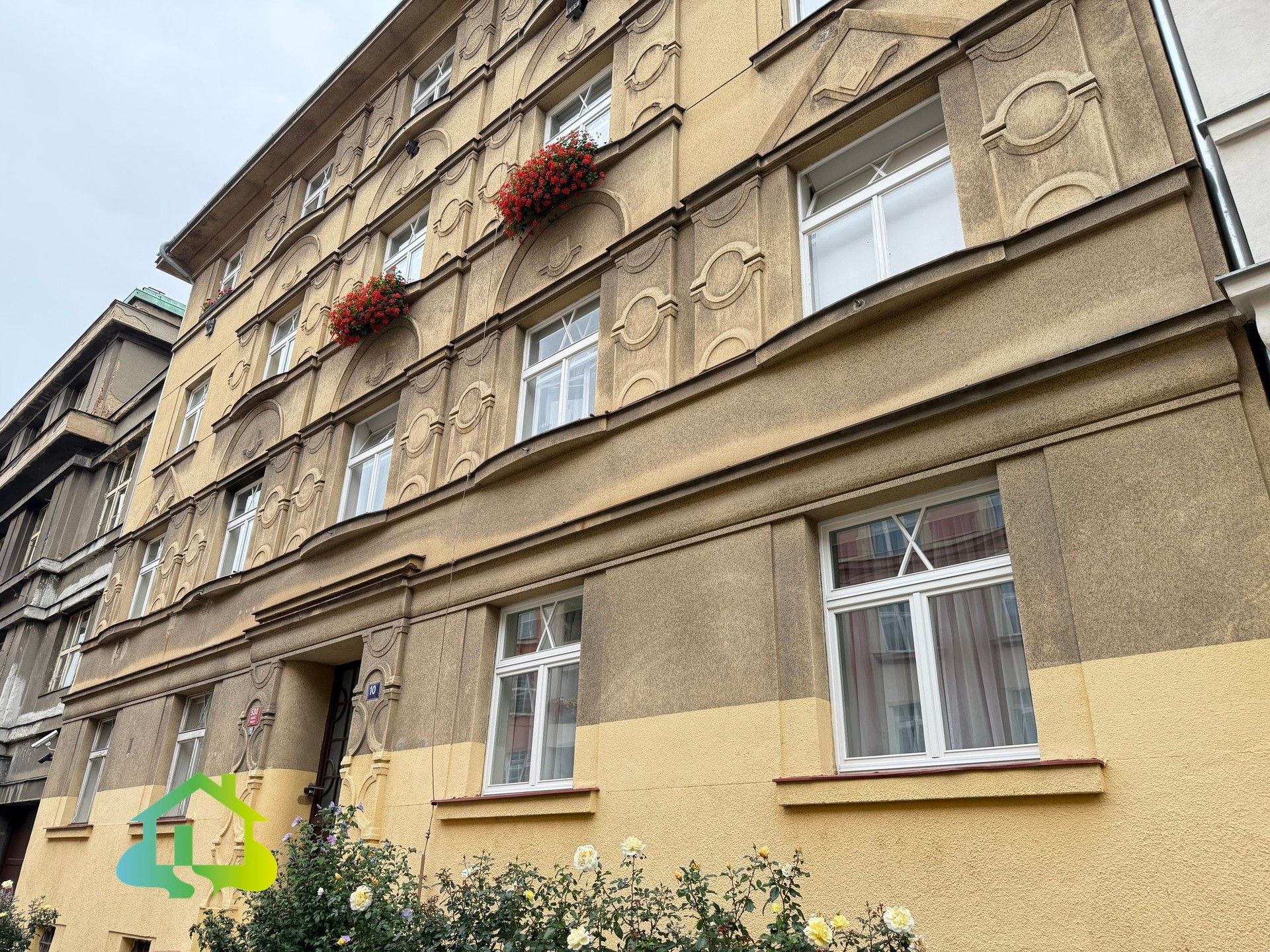 3+1, Charlese de Gaulla, Praha, 111 m²