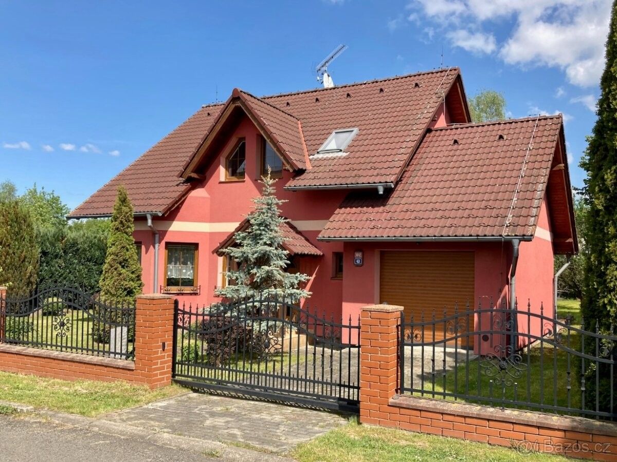 Prodej dům - Jiříkov, 407 53, 985 m²