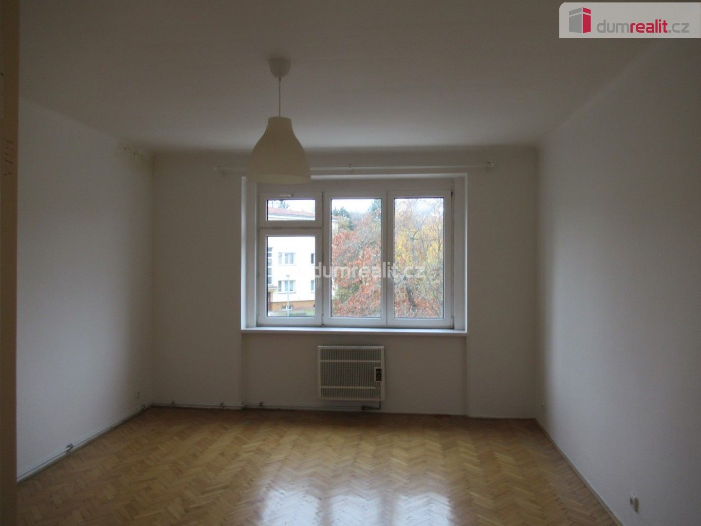 2+kk, Ve struhách, Praha, 46 m²