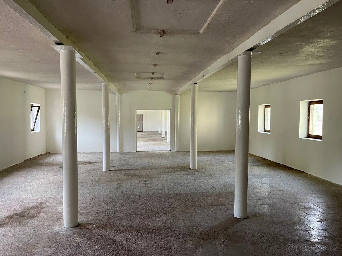 Sklady, Lanškroun, 563 01