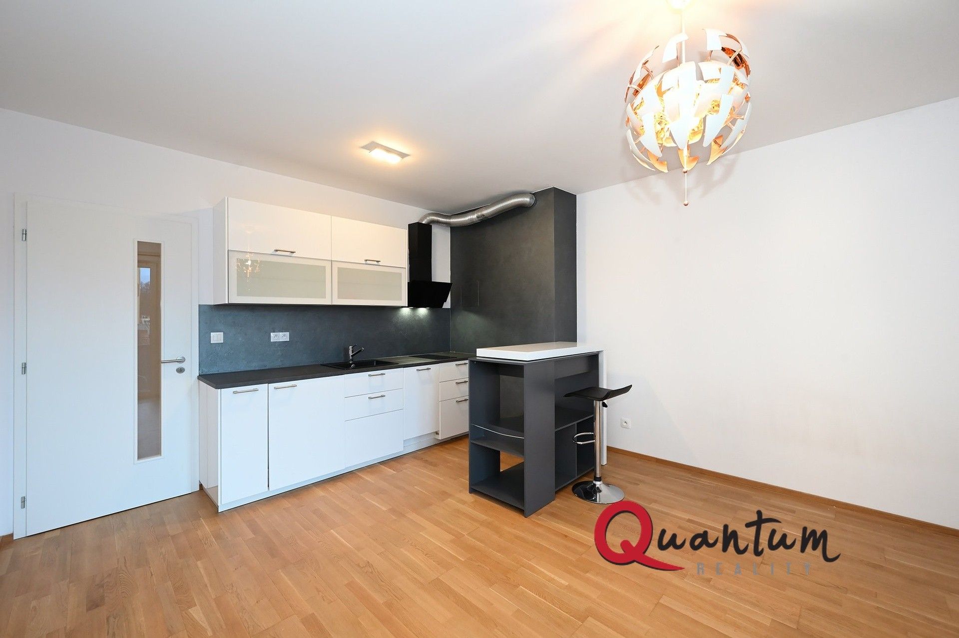 Prodej byt 1+kk - Hadovitá, Praha, 37 m²