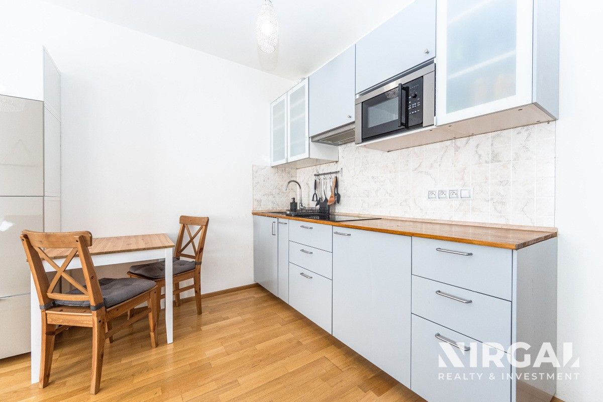 Prodej byt 1+kk - Olšanská, Praha, 39 m²