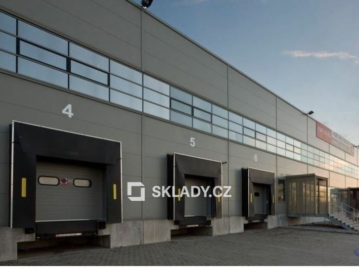 Sklady, Hustopeče, 3 500 m²