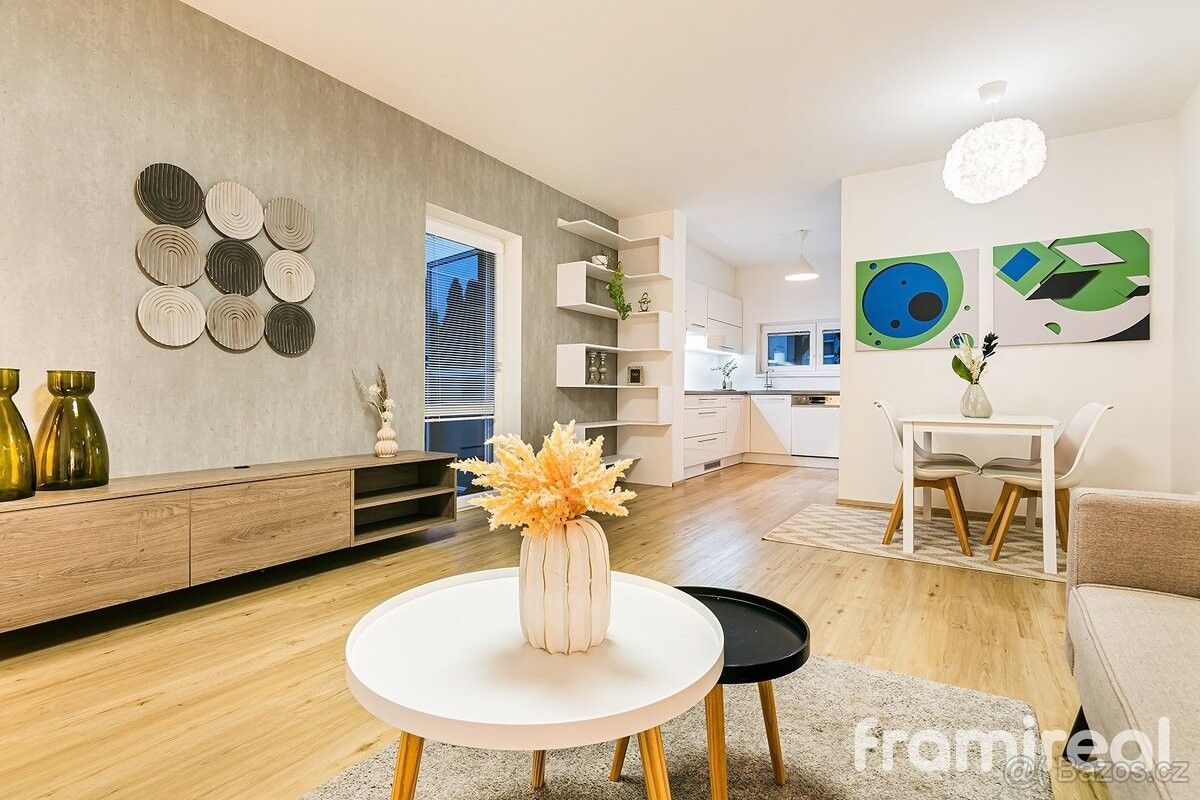 Rodinné domy, Troubsko, 664 41