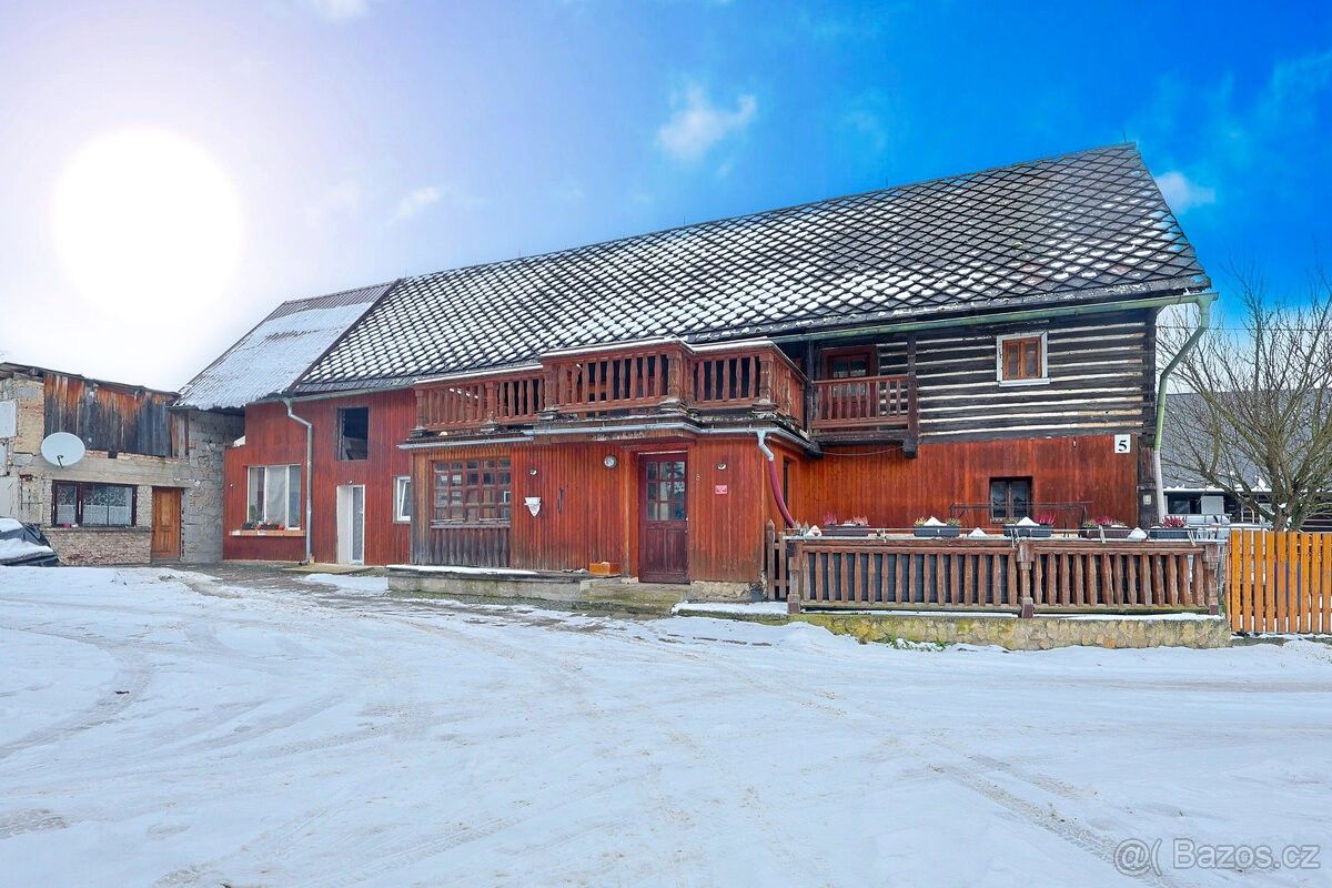 Rodinné domy, Úštěk, 411 45