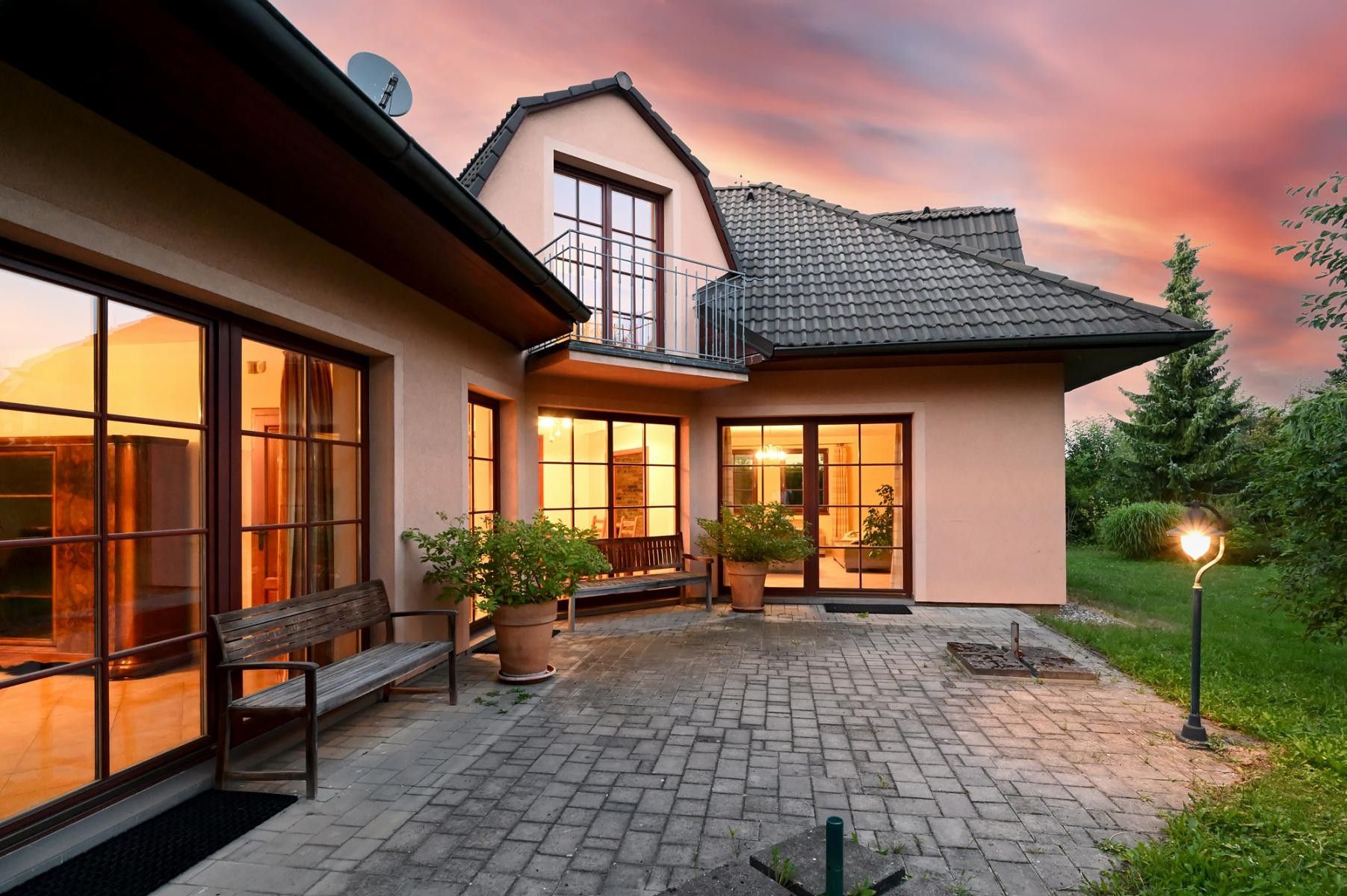 Rodinné domy, Na Spojce, Světice, 320 m²