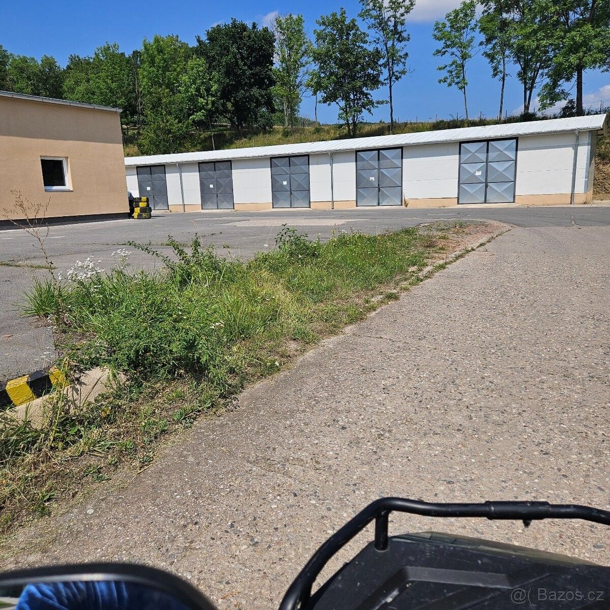 Sklady, Dolní Bousov, 294 04