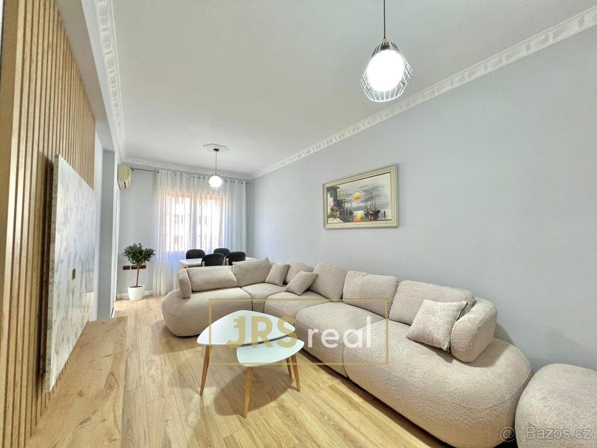 Byty, 987 66, Zahraničí