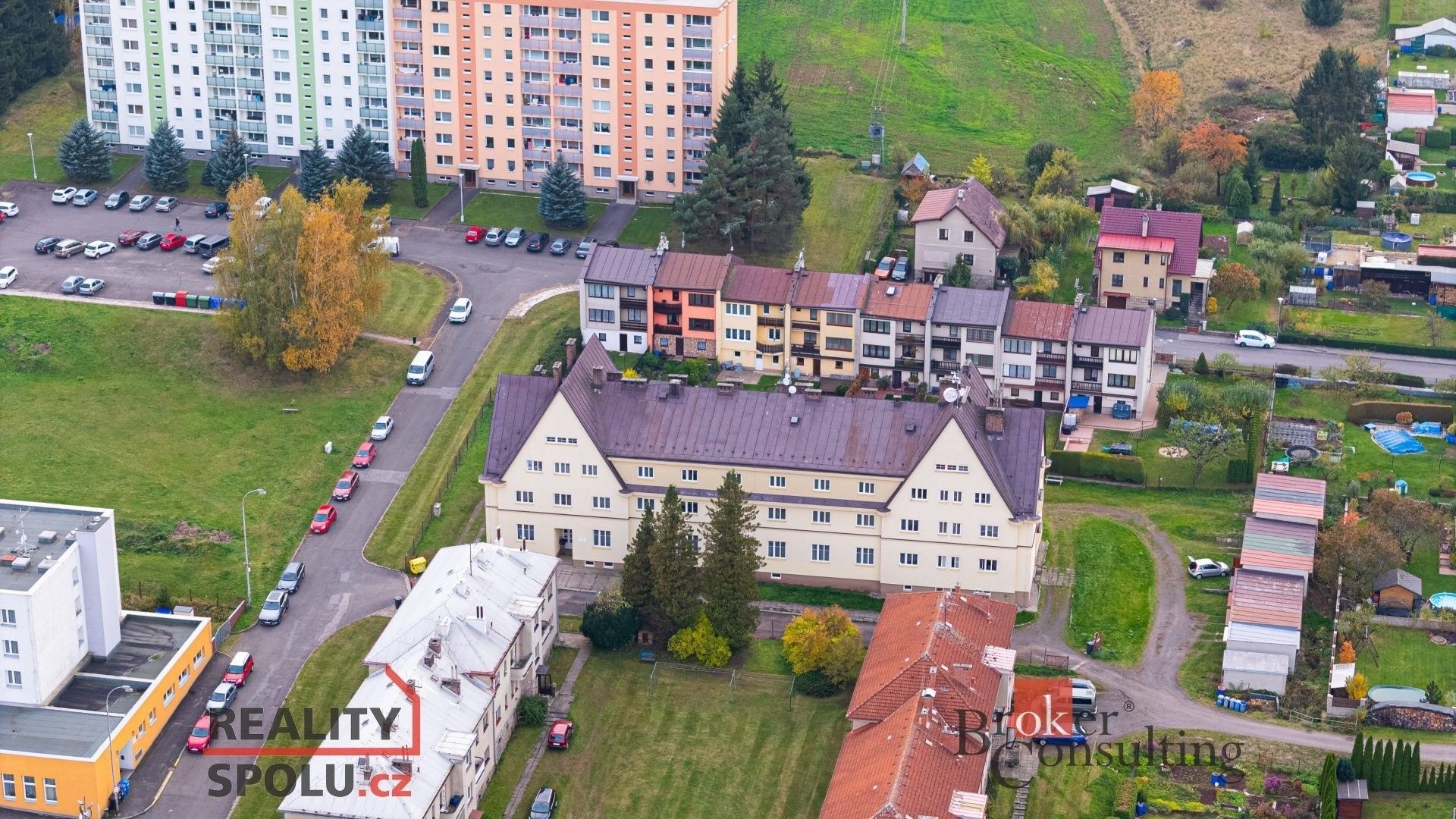 Činžovní domy, U Svobodárny, Lomnice nad Popelkou, 2 315 m²