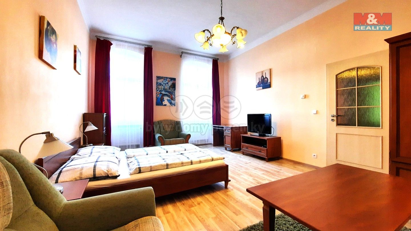 2+kk, Zahradní, Karlovy Vary, 54 m²