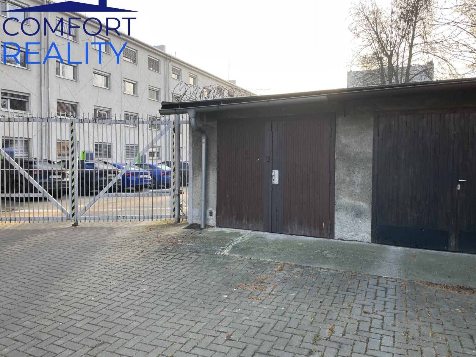 Garáže, Špálova, Ostrava, 19 m²