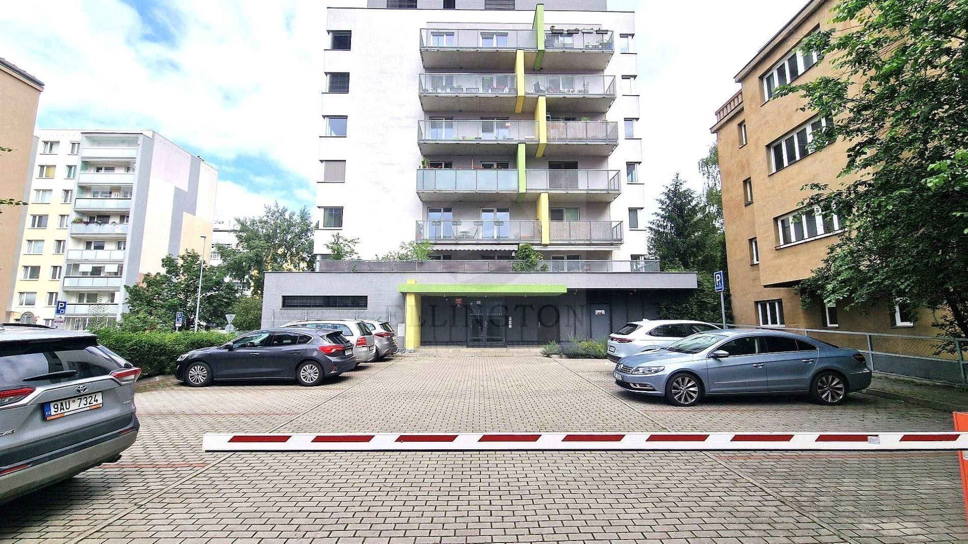 Pronájem byt 2+kk - Matějkova, Praha, 58 m²