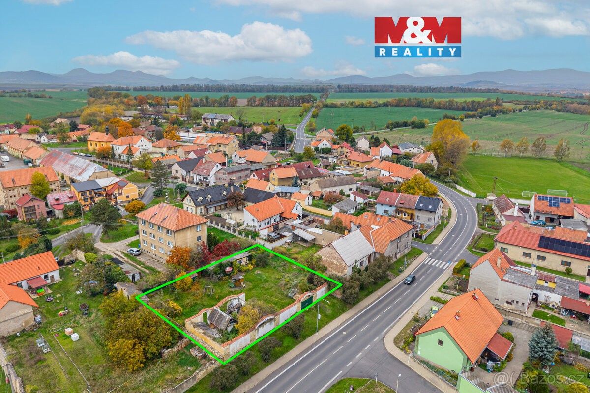 Prodej pozemek pro bydlení - Koštice nad Ohří, 439 21