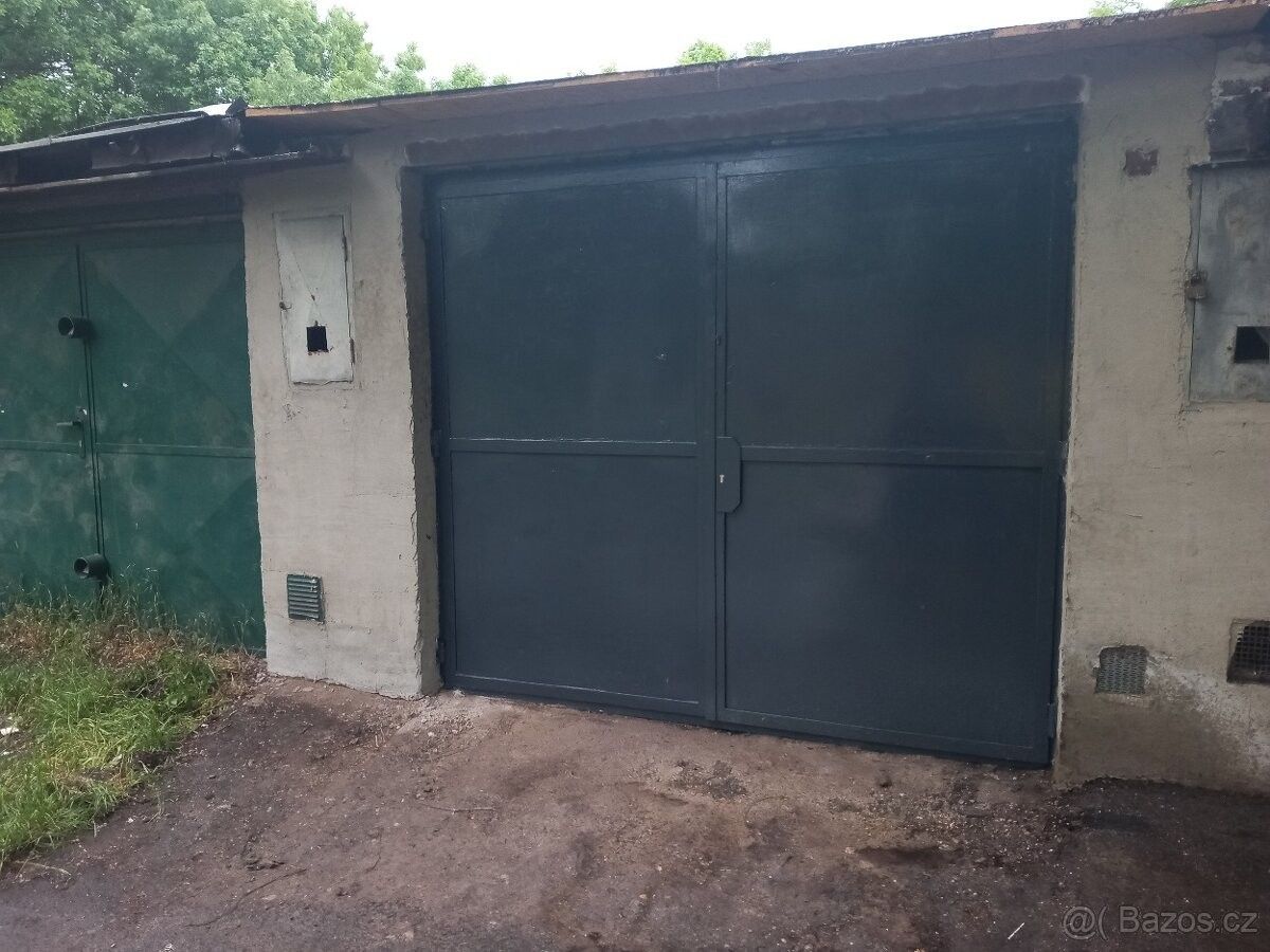 Garáže, Ostrava, 702 00