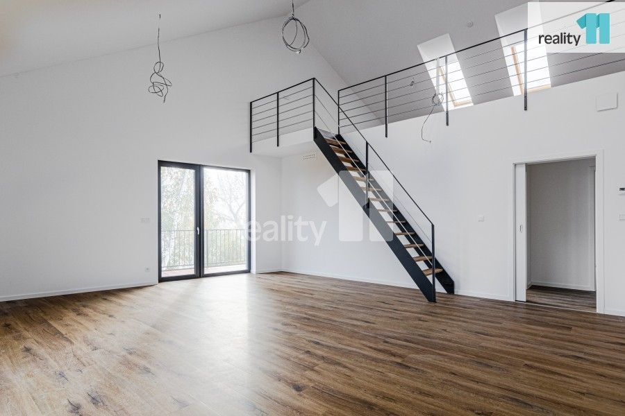 Prodej byt 4+kk - U Kopečku, Tuchoměřice, 144 m²